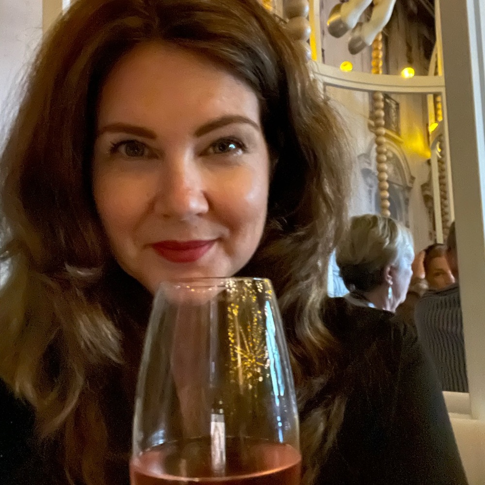 Meet your Posher, Alisa